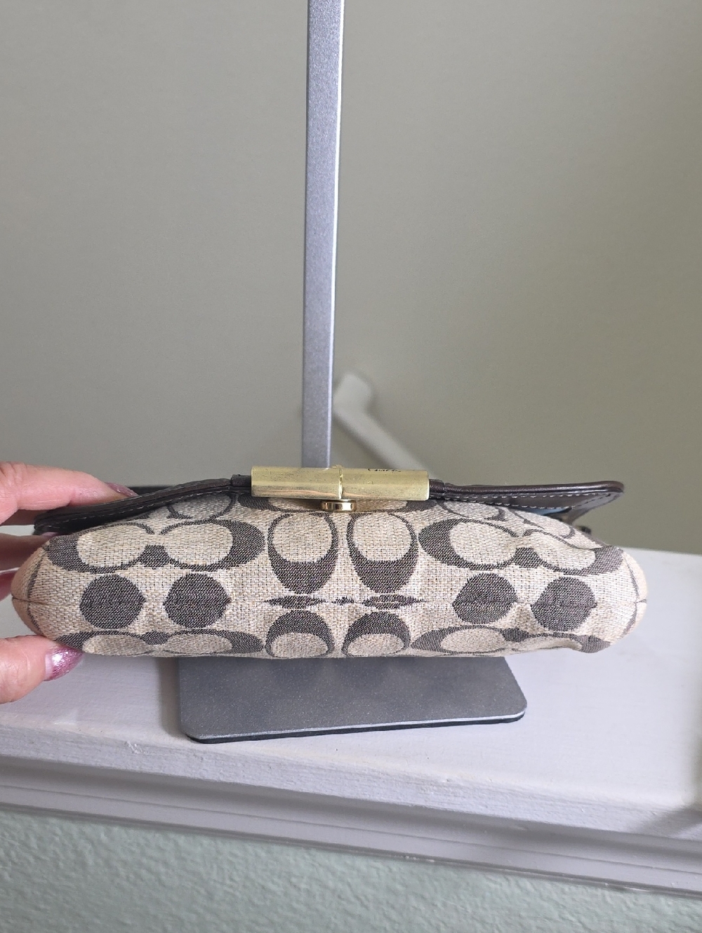 COACH Kristin Signature Fabric/Mahogony Leather Trim Large Wristlet/Minibag EUC - Picture 8 of 16